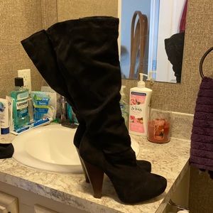 Black and brown heeled suede like boots